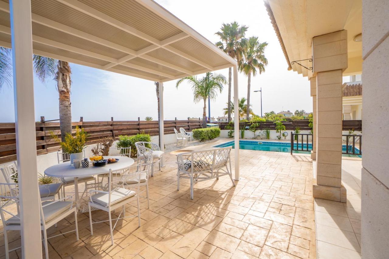 Villa Chill And Joy Paralimni Luaran gambar